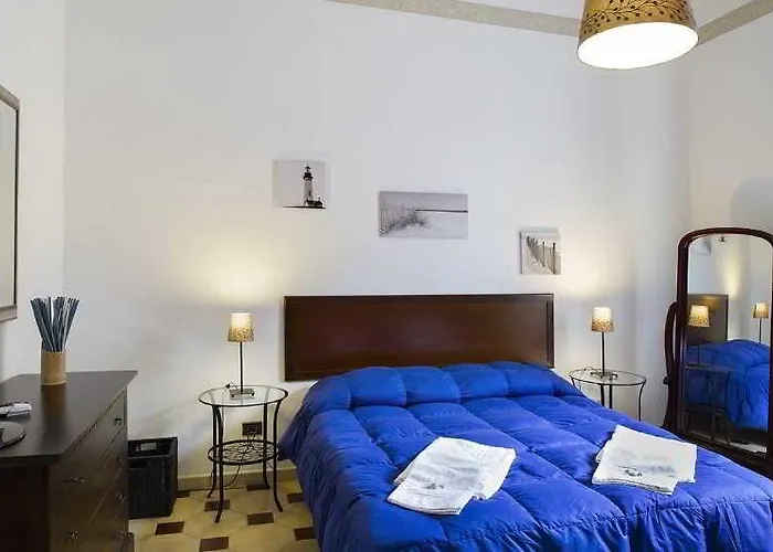 Oda ve Kahvaltı Aquarius 4*